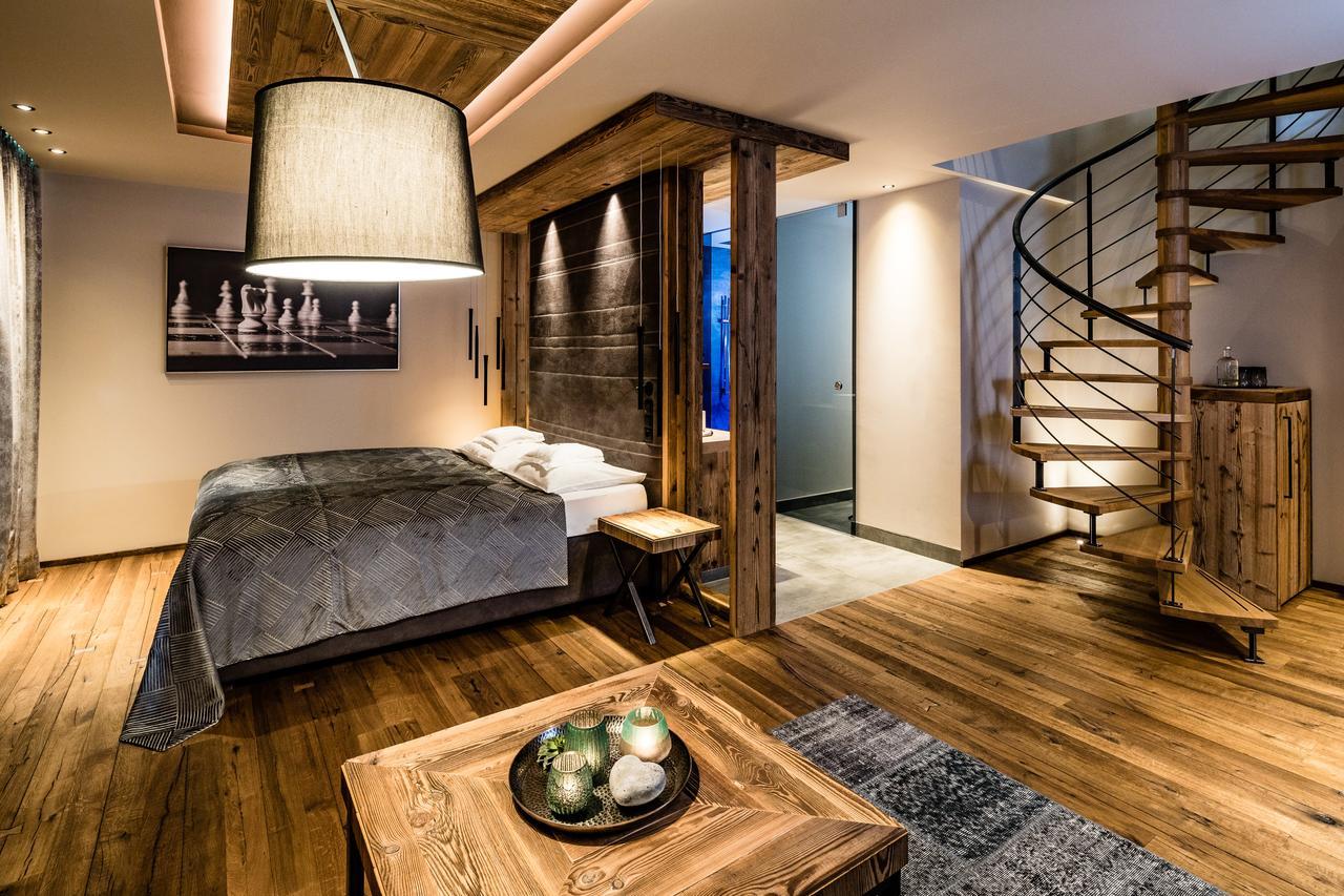 Hotel Der Mesnerwirt Hafling Esterno foto